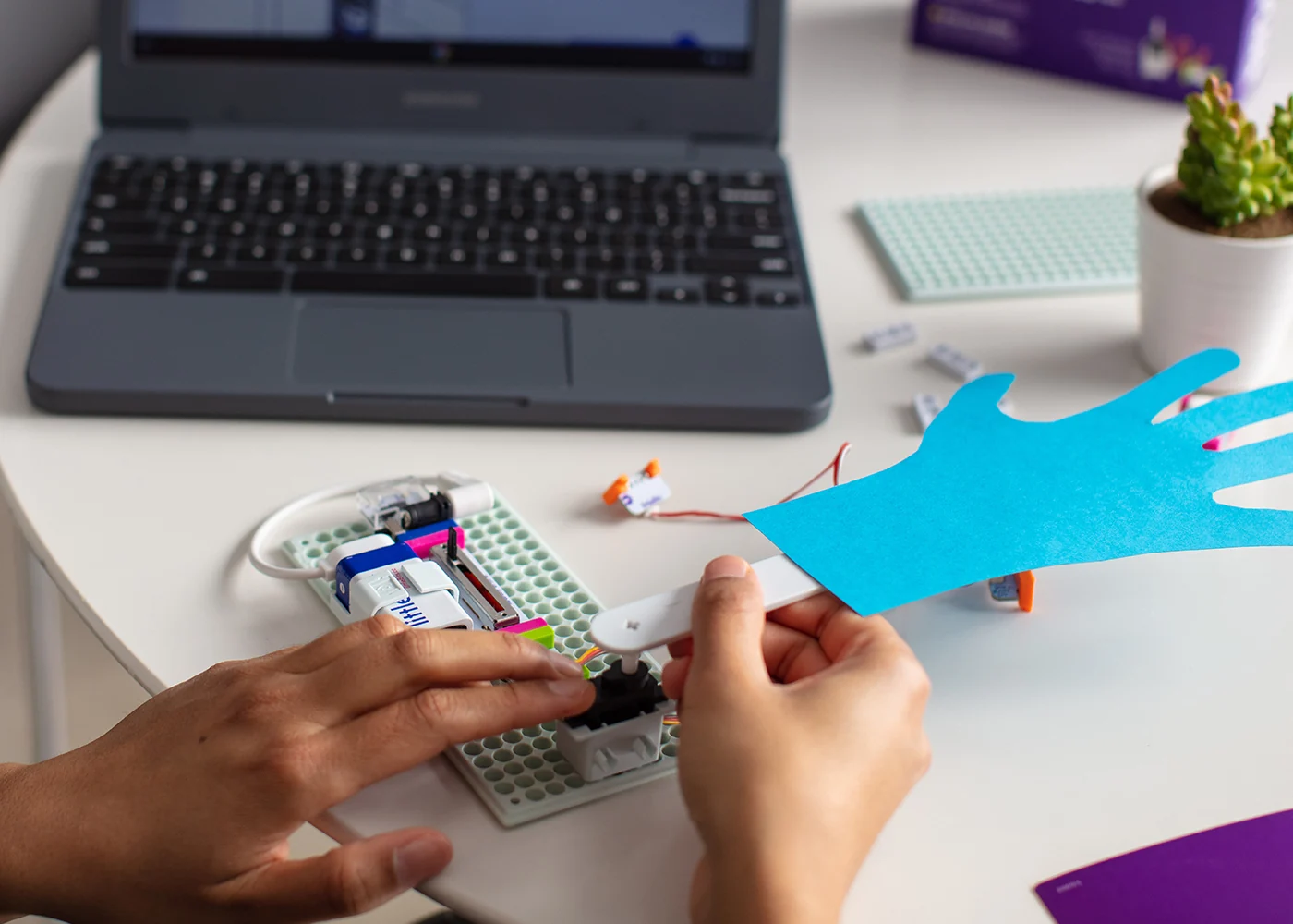 littleBits At-Home Learning Starter Kit - Image 3
